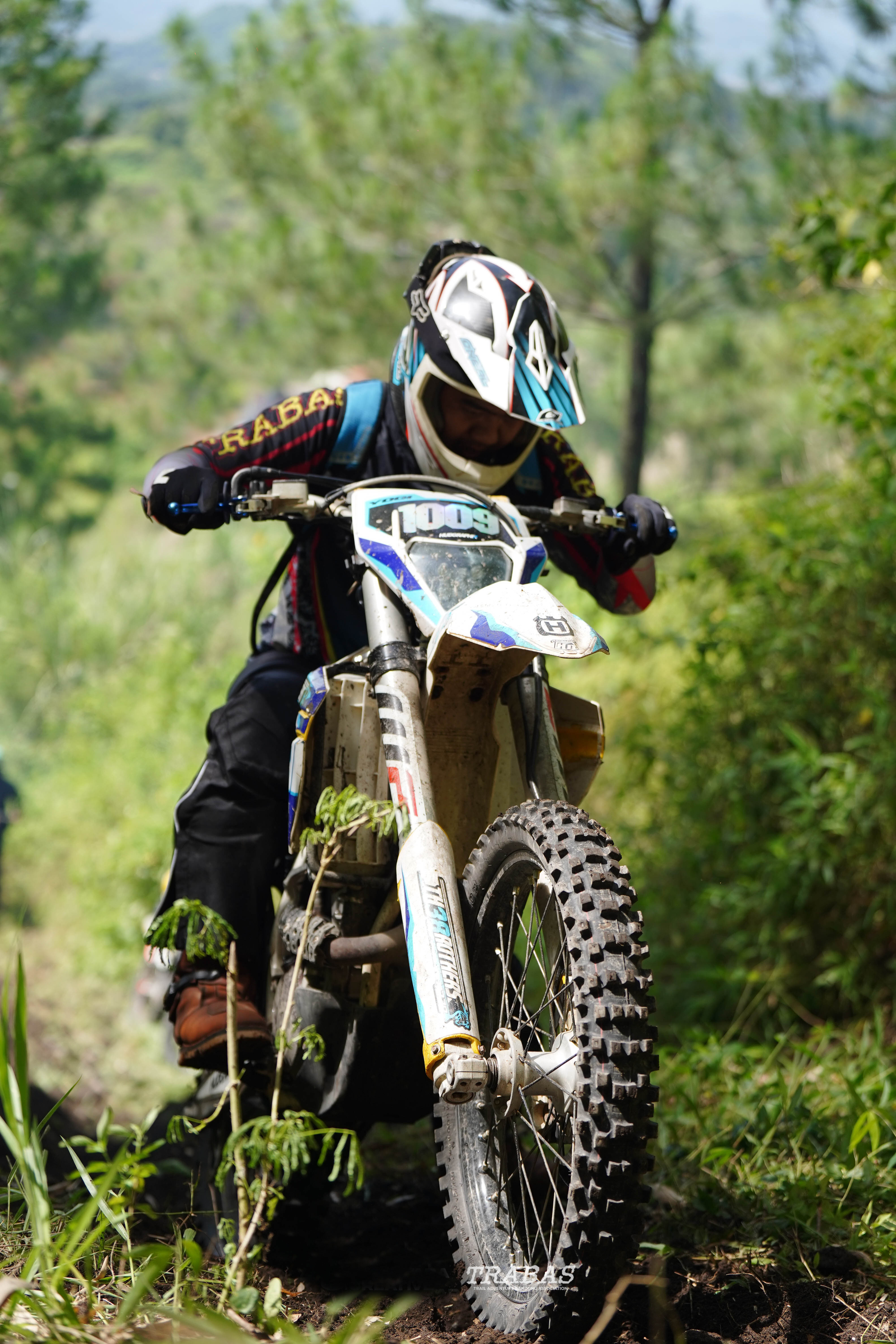 Off-road Rider Action